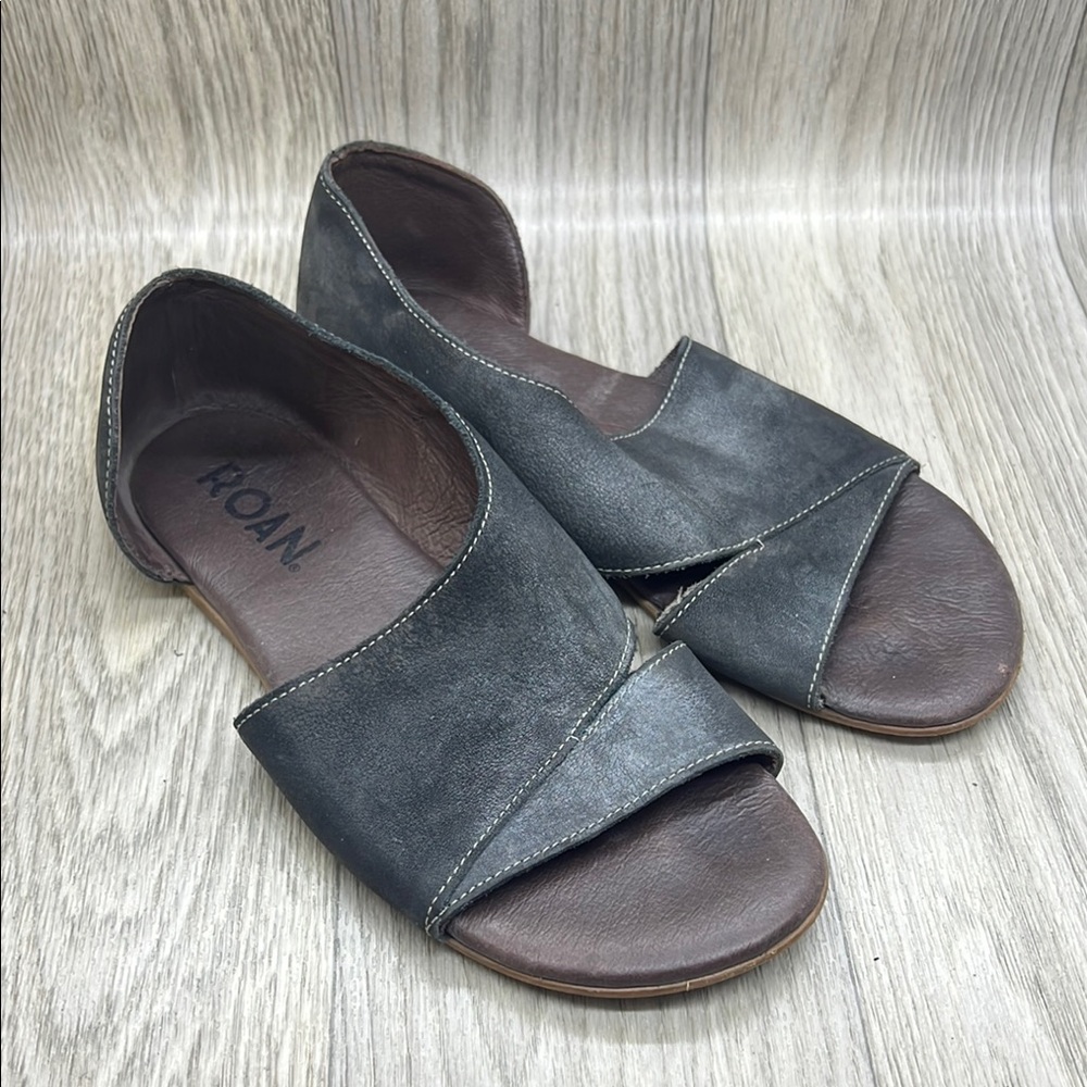 Roan Black Open-Toe Sandals
